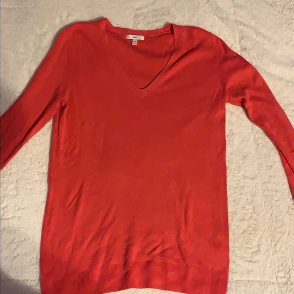 gap pink sweater